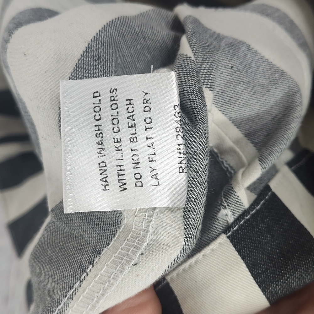 UNIQ Belted Striped Pants - Picture 12 of 12